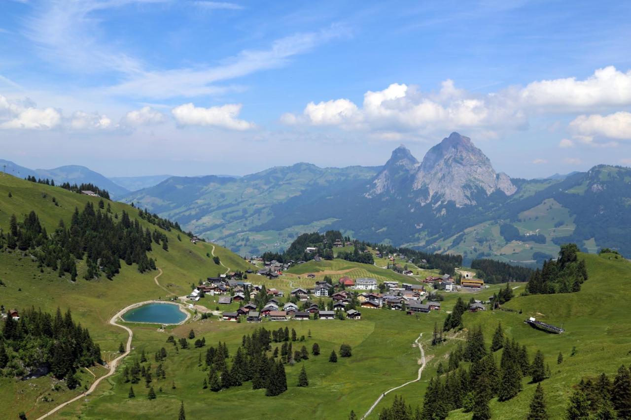 Hotel Alpstubli Stoos Buitenkant foto